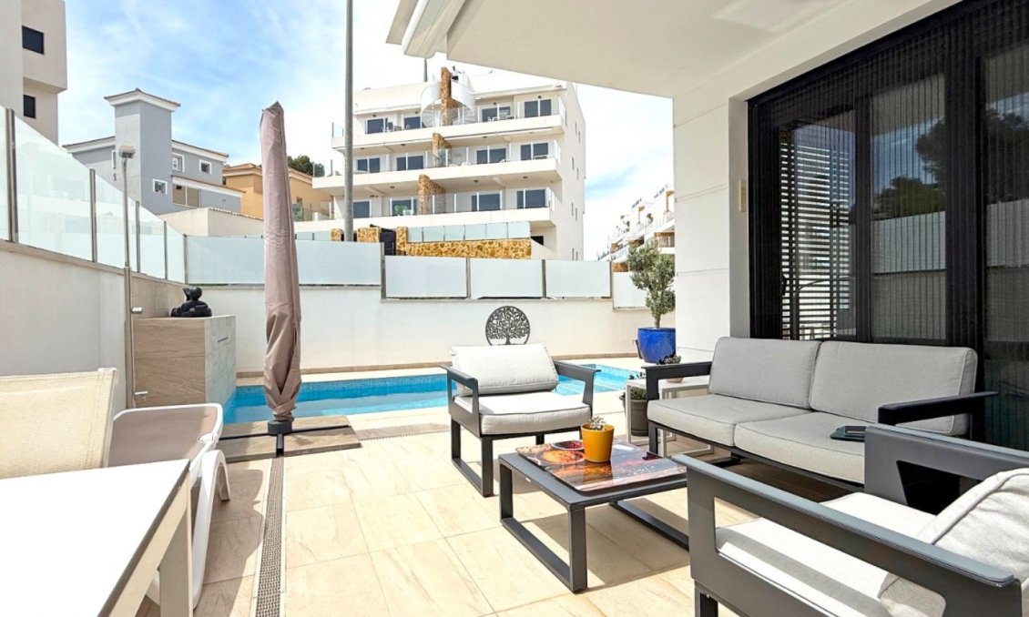 Használt Ingatlanok - Villa -
Orihuela Costa - Costa Blanca