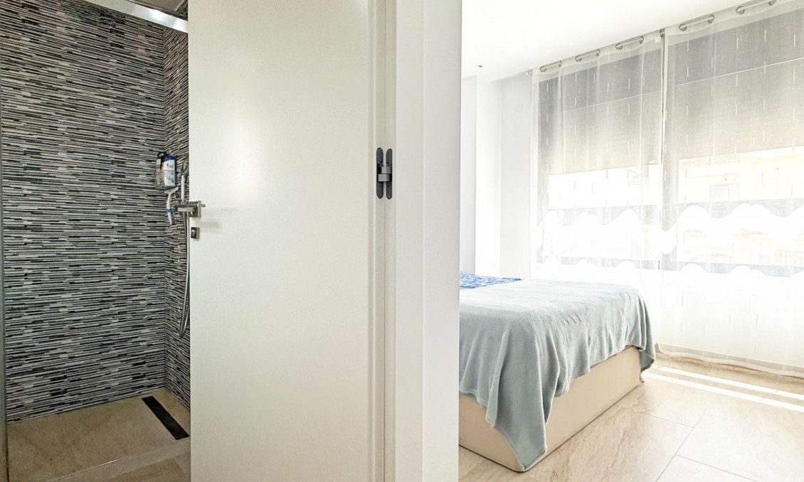 Használt Ingatlanok - Villa -
Orihuela Costa - Costa Blanca