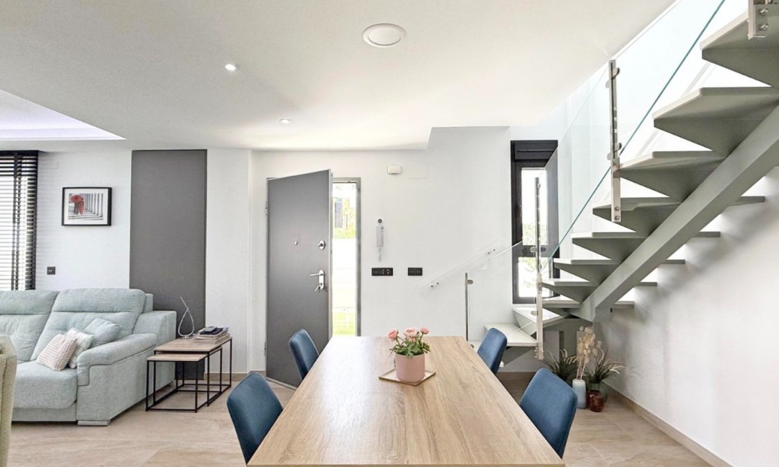 Használt Ingatlanok - Villa -
Orihuela Costa - Costa Blanca