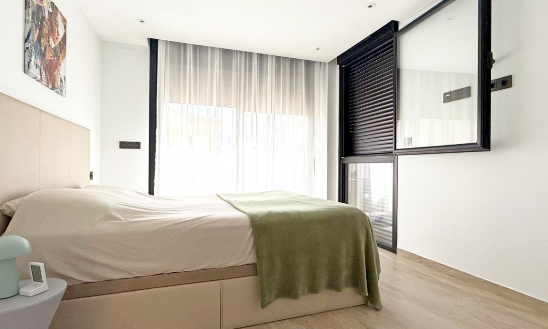 Használt Ingatlanok - Villa -
Orihuela Costa - Costa Blanca