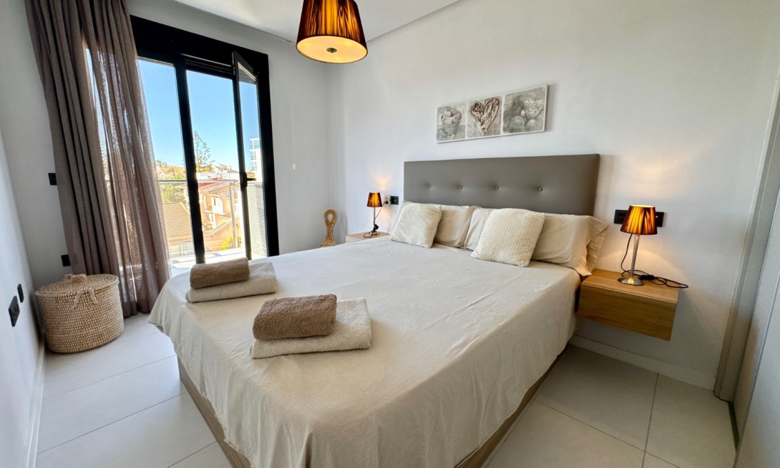 Wiederverkauf - Wohnung -
Pilar de la Horadada - Costa Blanca