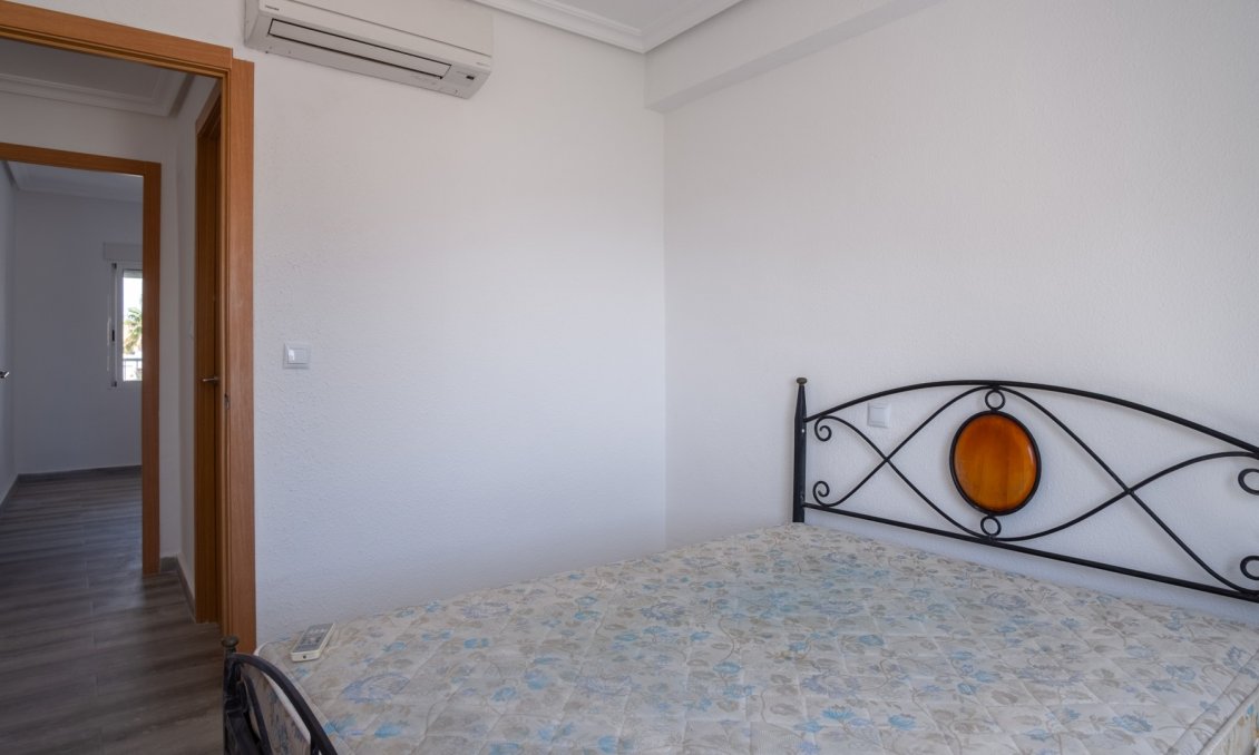 Segunda mano - Apartamento -
Pilar de la Horadada - Costa Blanca