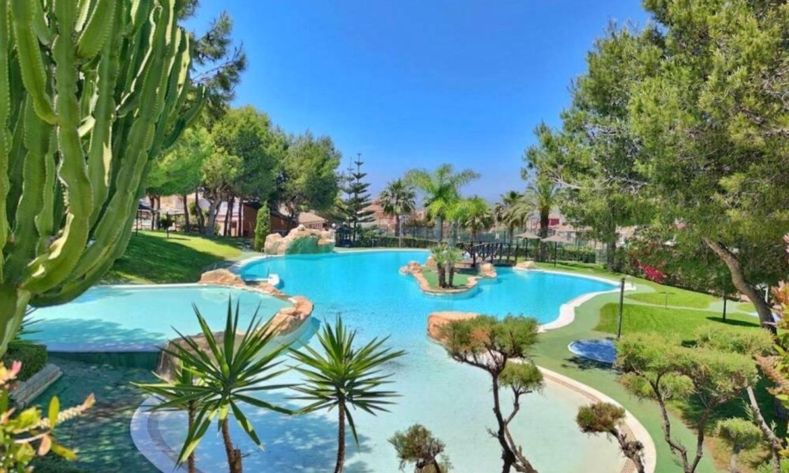 Revânzare - Town House -
Gran Alacant - Monte Faro-altomar