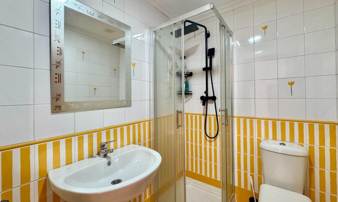 Revânzare - Town House -
Gran Alacant - Monte Faro-altomar