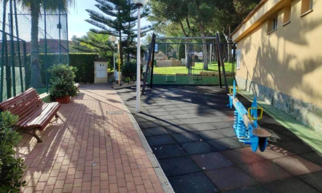 Revânzare - Town House -
Gran Alacant - Monte Faro-altomar