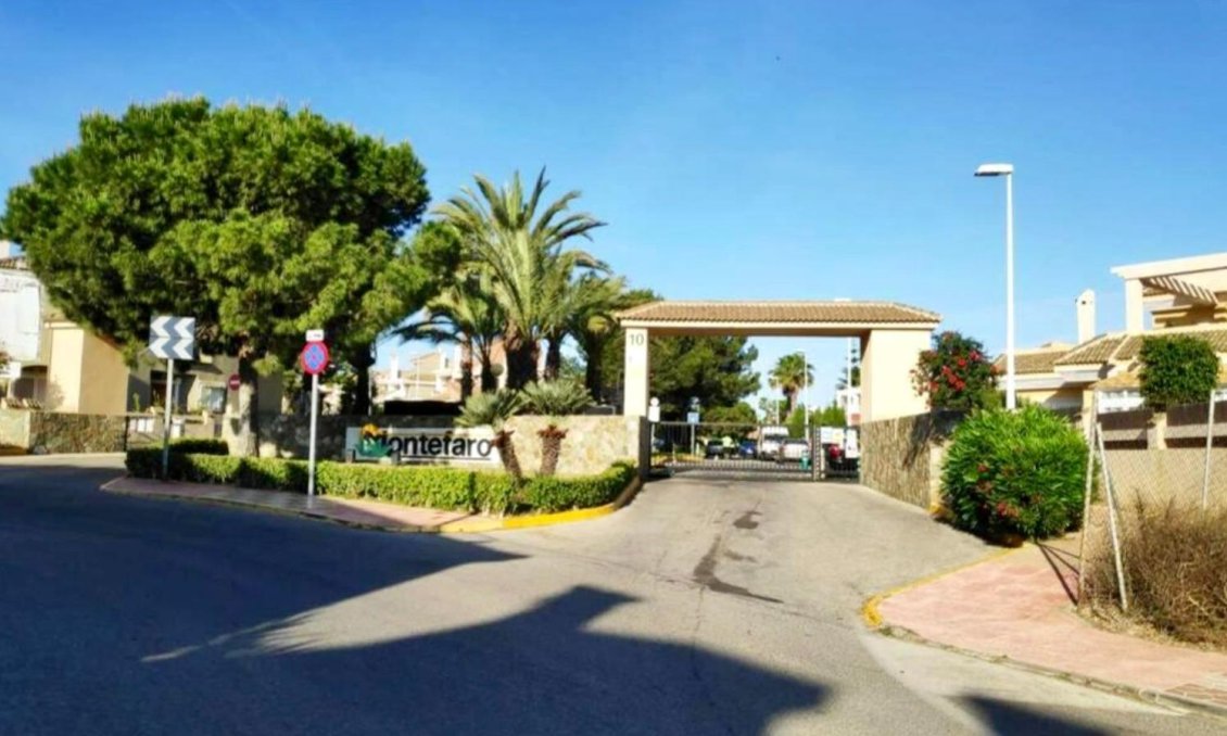 Revânzare - Town House -
Gran Alacant - Monte Faro-altomar