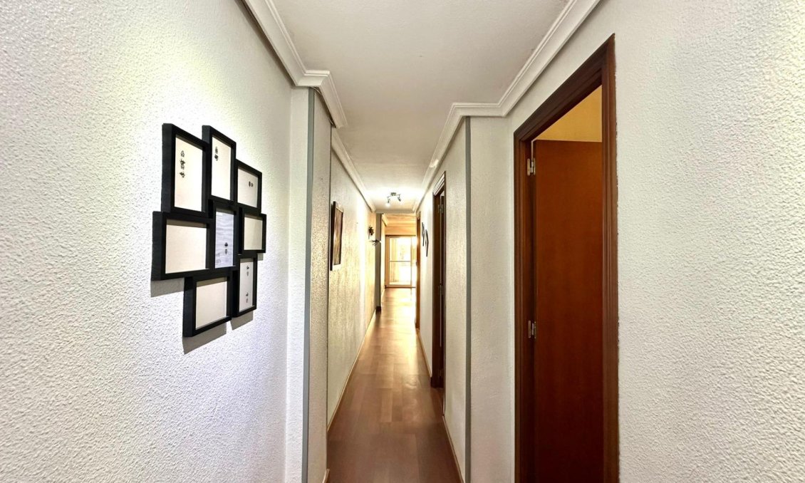 Használt Ingatlanok - Apartman -
Torrevieja - Acequion