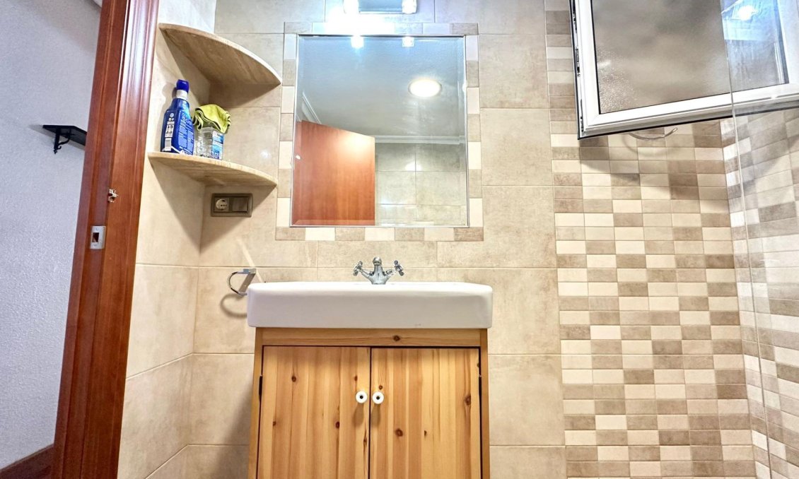 Használt Ingatlanok - Apartman -
Torrevieja - Acequion