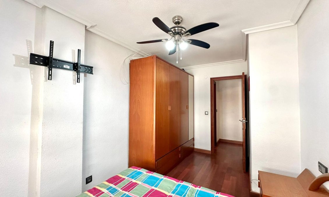 Használt Ingatlanok - Apartman -
Torrevieja - Acequion