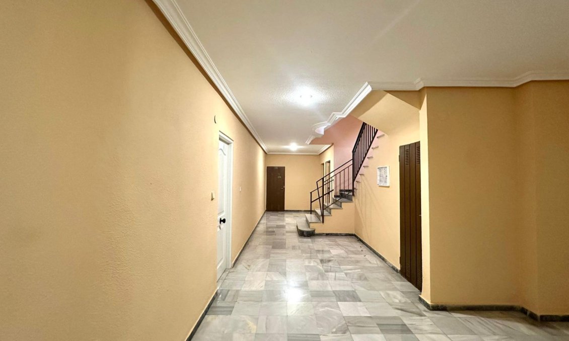 Használt Ingatlanok - Apartman -
Torrevieja - Acequion