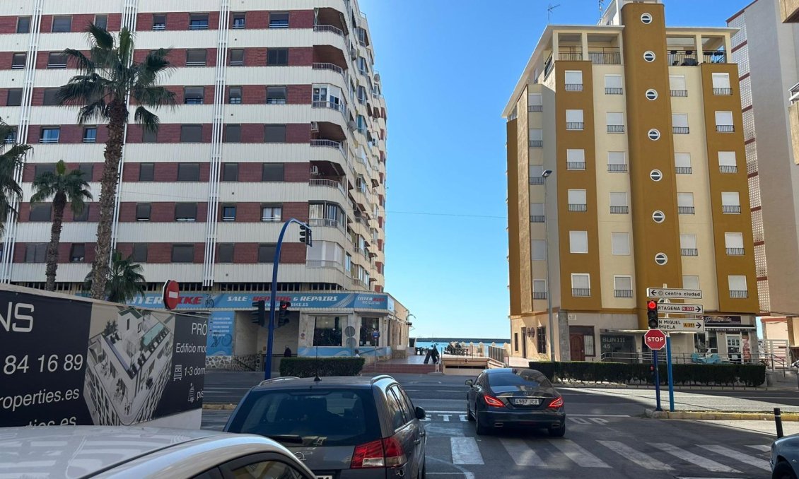 Használt Ingatlanok - Apartman -
Torrevieja - Acequion