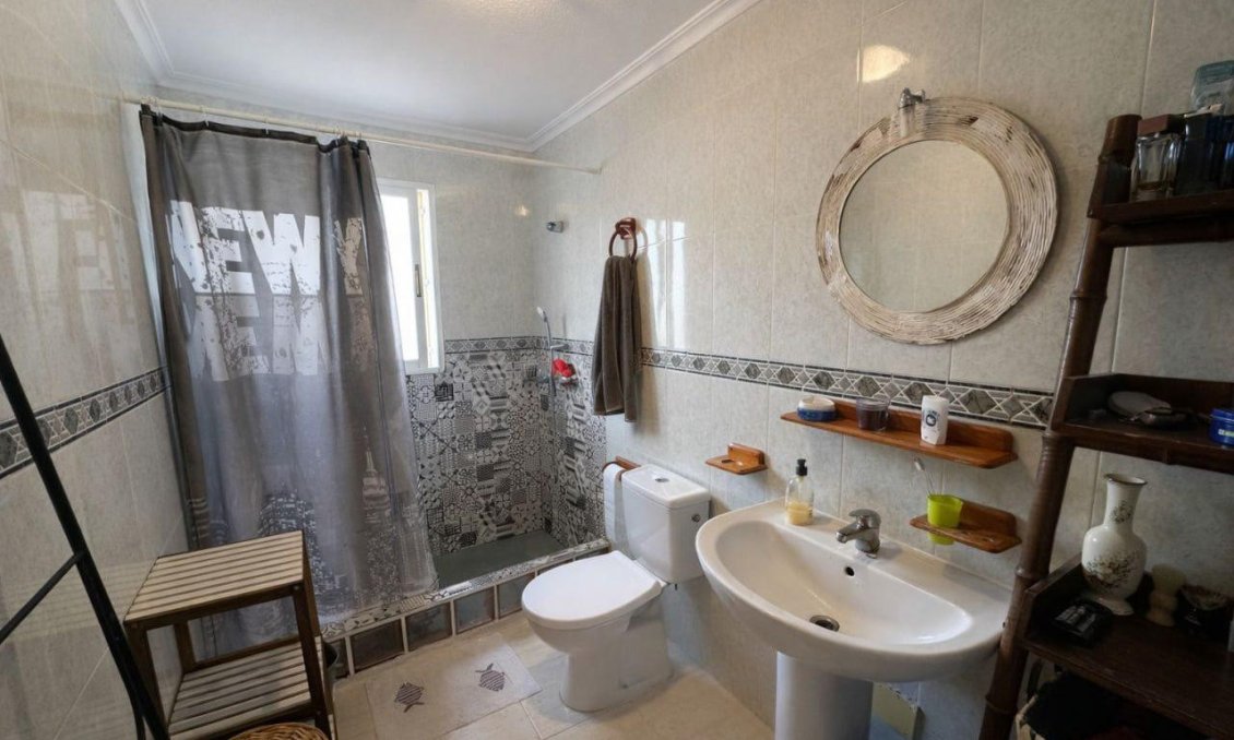 Használt Ingatlanok - Apartman -
Torrevieja - Costa Blanca