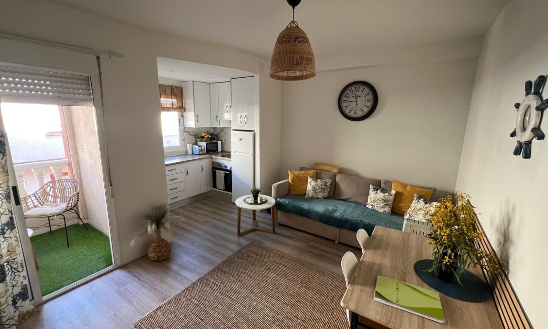 Használt Ingatlanok - Apartman -
Torrevieja - Centrum
