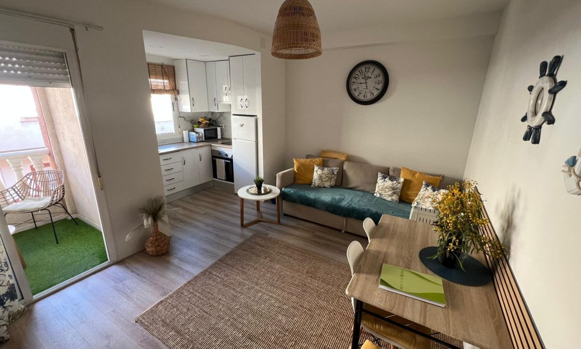 Használt Ingatlanok - Apartman -
Torrevieja - Centrum