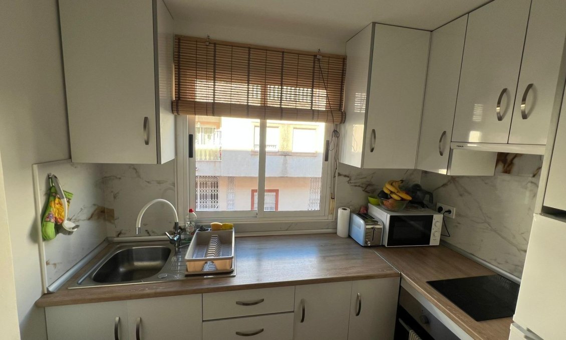 Használt Ingatlanok - Apartman -
Torrevieja - Centrum