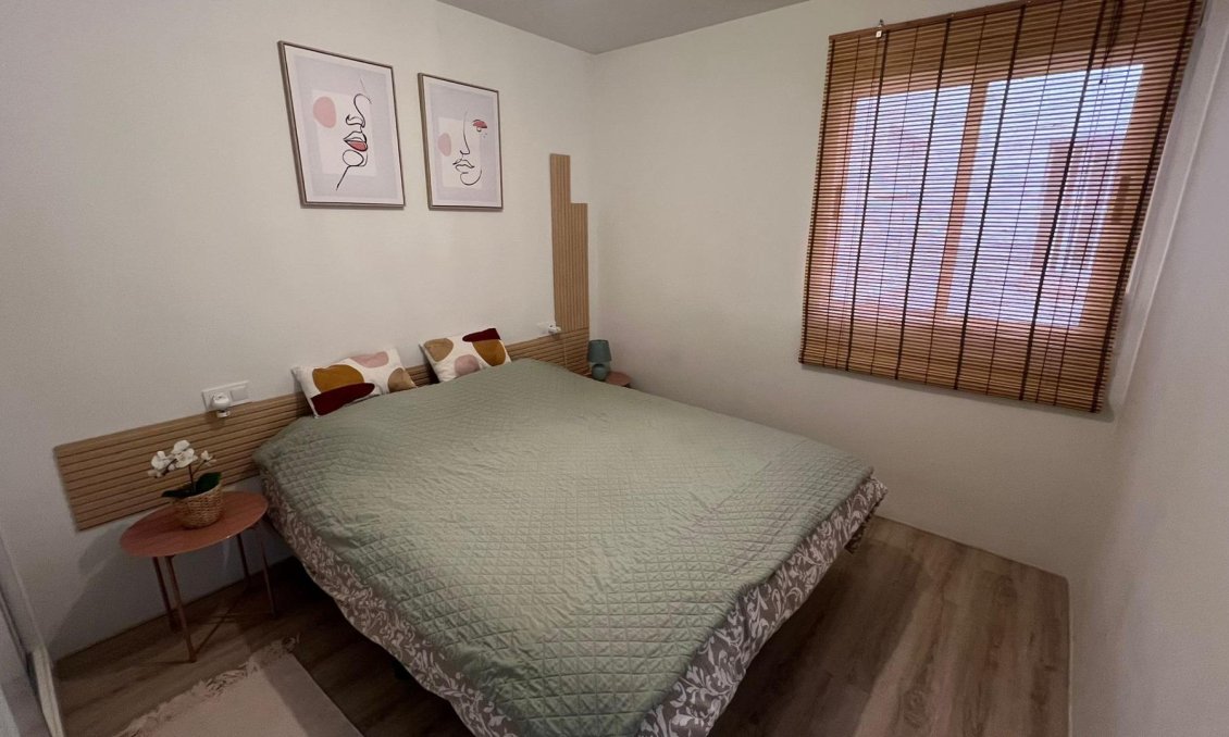 Használt Ingatlanok - Apartman -
Torrevieja - Centrum