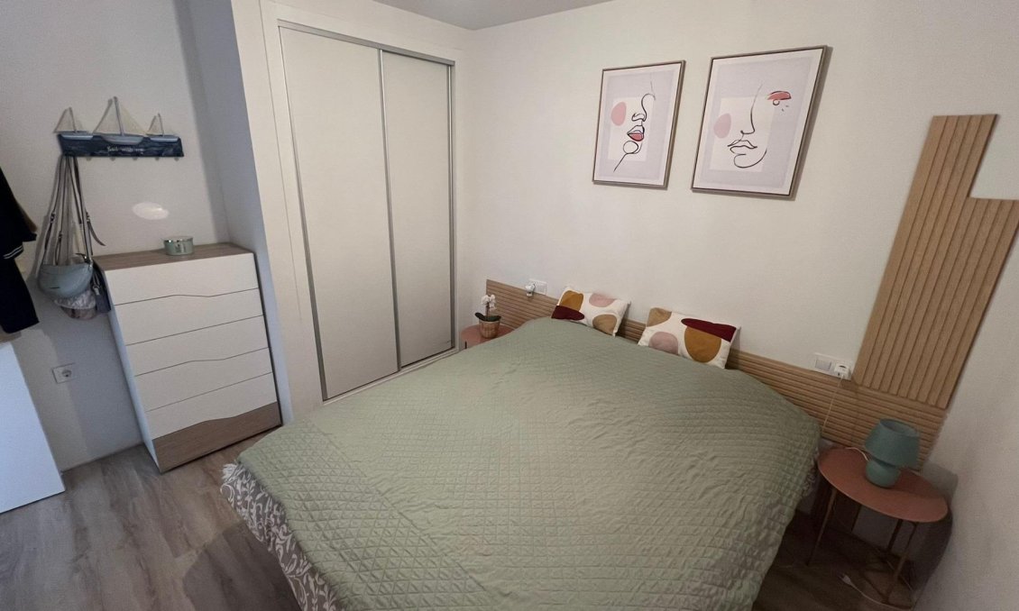 Használt Ingatlanok - Apartman -
Torrevieja - Centrum