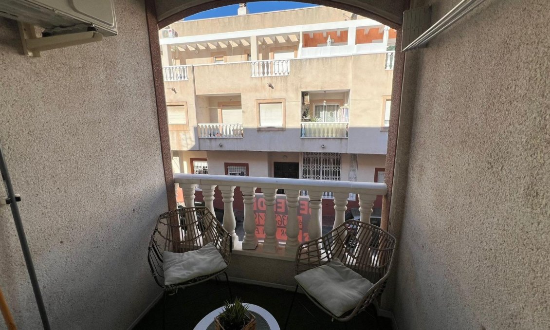 Használt Ingatlanok - Apartman -
Torrevieja - Centrum