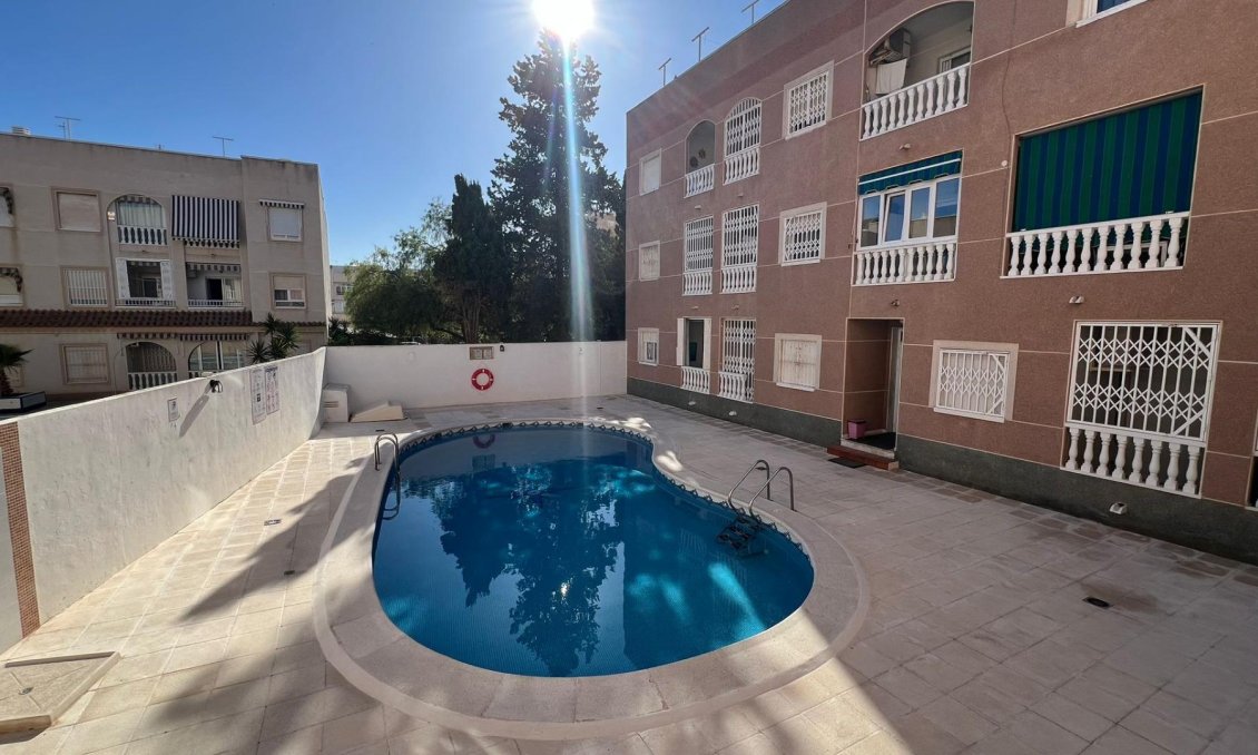 Használt Ingatlanok - Apartman -
Torrevieja - Centrum