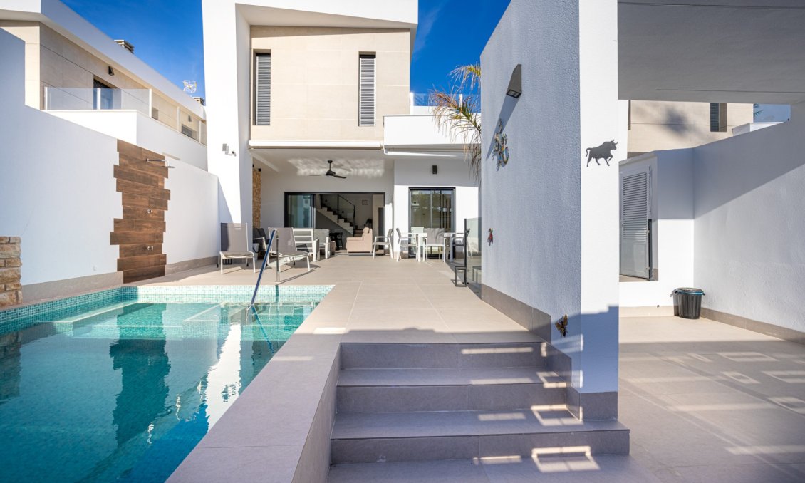 Wiederverkauf - Villa -
Dolores - Costa Blanca