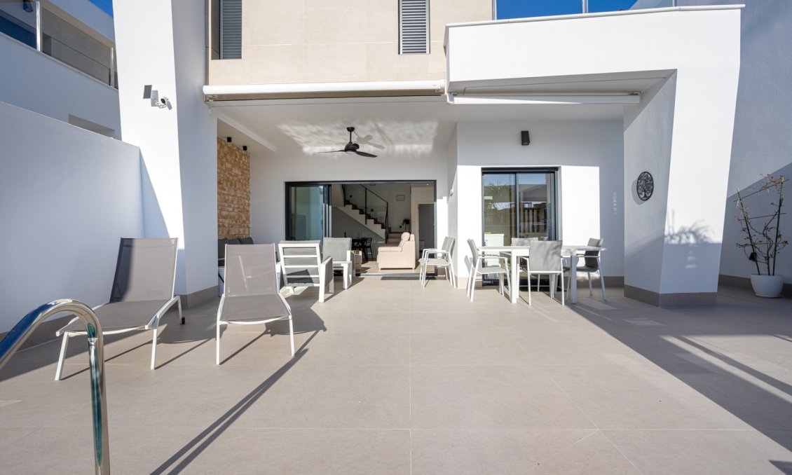 Wiederverkauf - Villa -
Dolores - Costa Blanca