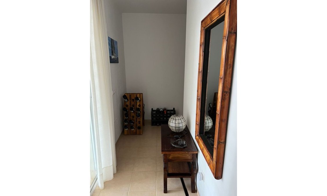 Wiederverkauf - Villa -
Fortuna - Inland