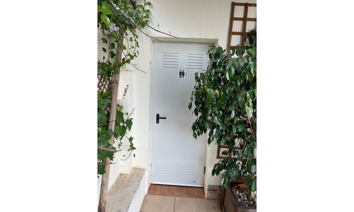 Segunda mano - Villa -
Fortuna - Inland