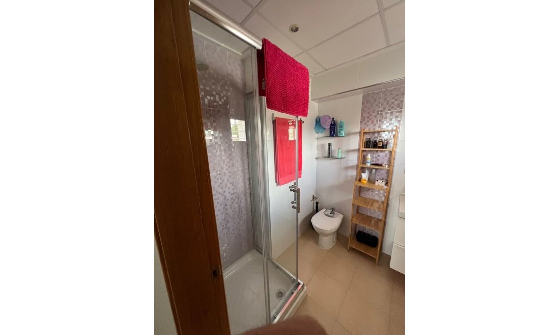 Segunda mano - Villa -
Fortuna - Inland