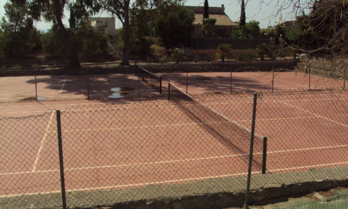 Segunda mano - Villa -
Fortuna - Inland