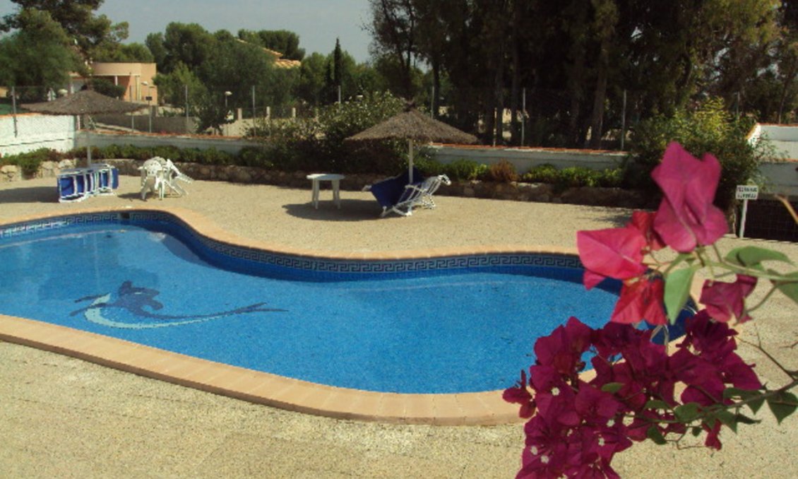 Segunda mano - Villa -
Fortuna - Inland