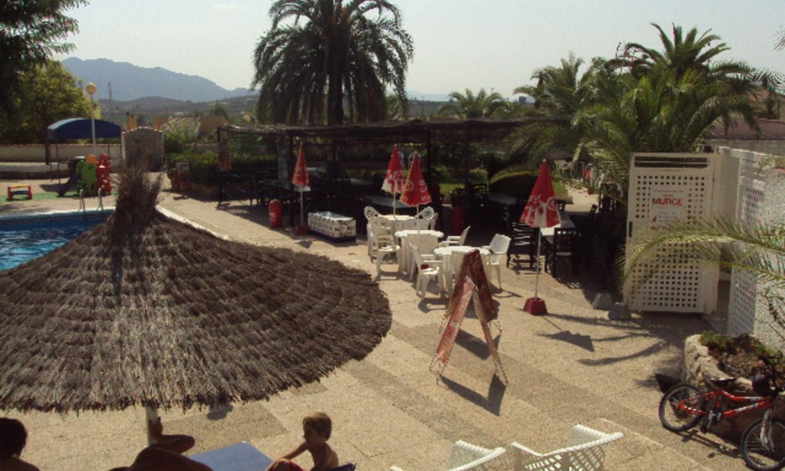 Segunda mano - Villa -
Fortuna - Inland