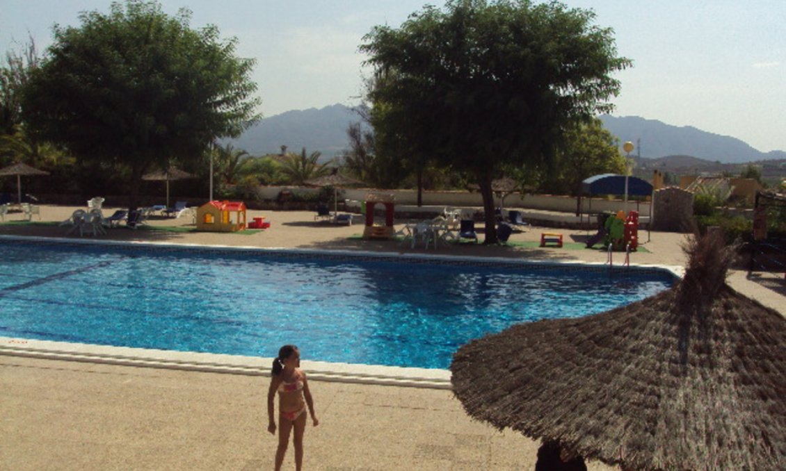 Segunda mano - Villa -
Fortuna - Inland