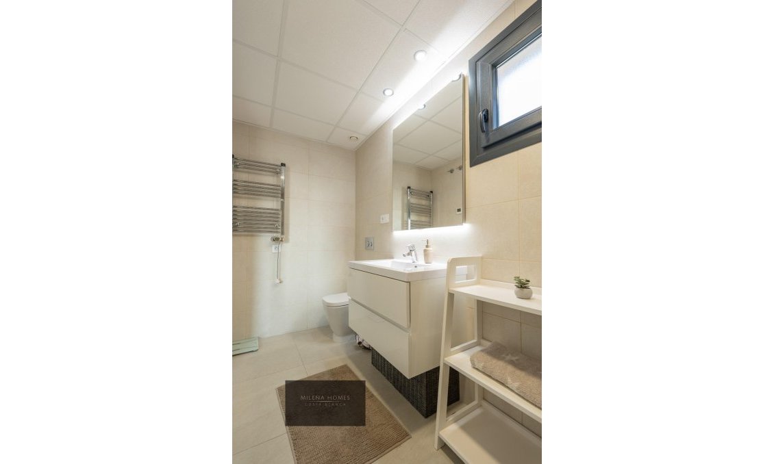 Használt Ingatlanok - Apartman -
Orihuela Costa - La Zenia