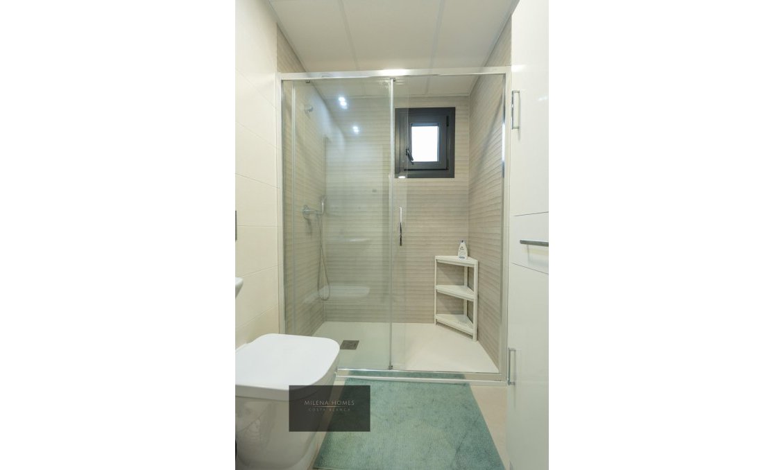 Használt Ingatlanok - Apartman -
Orihuela Costa - La Zenia