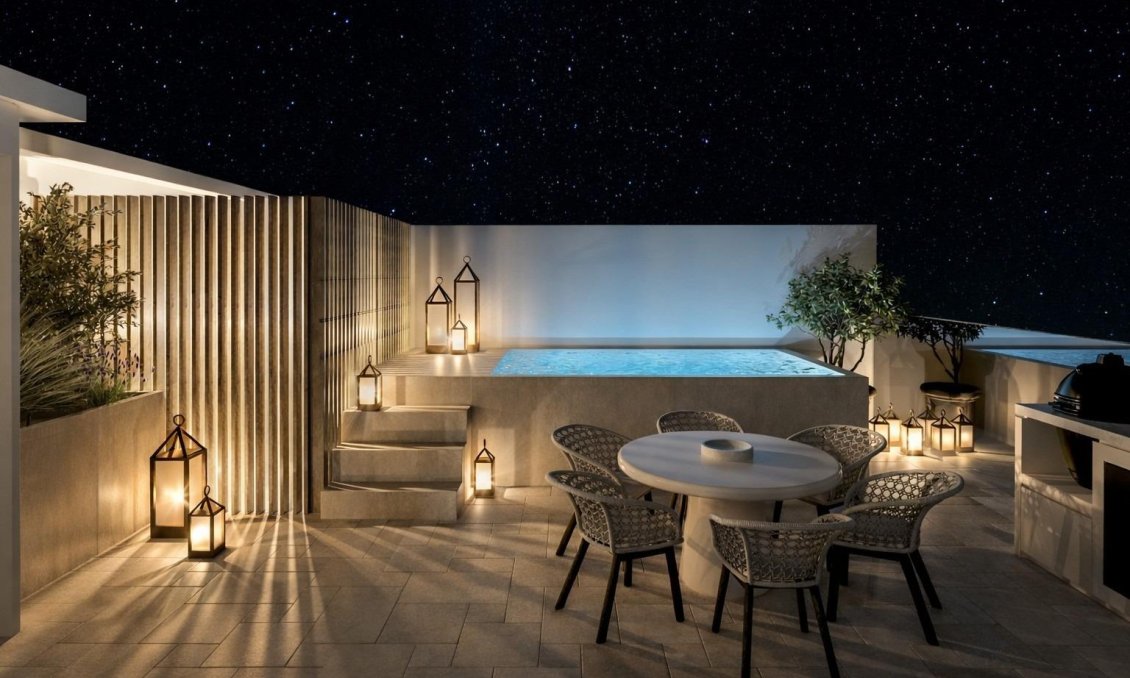 Obra nueva - Town House -
Monda - Guaro