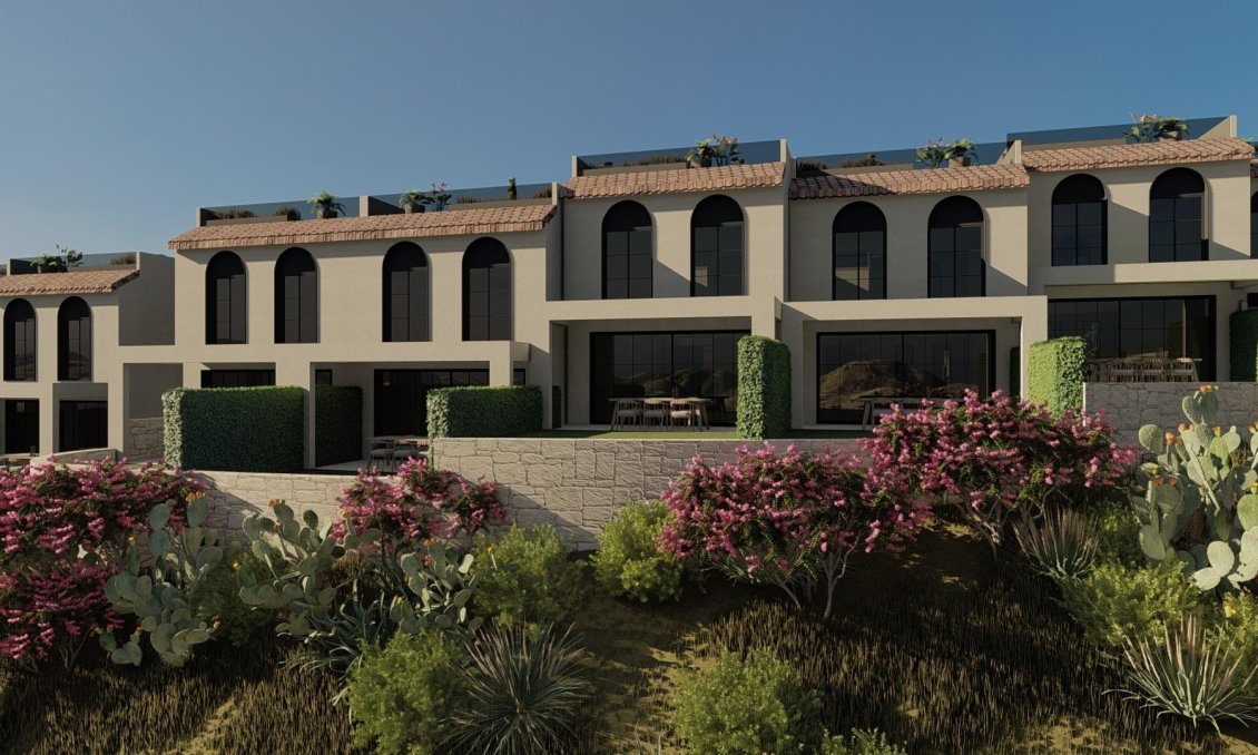 Obra nueva - Town House -
Monda - Guaro