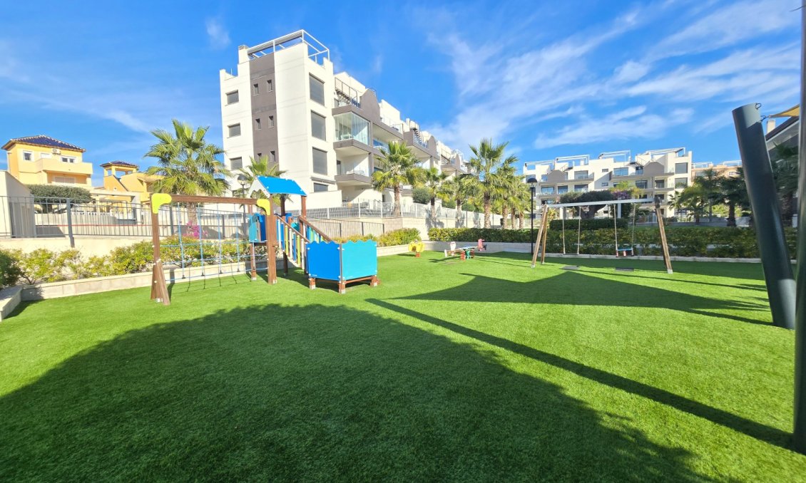 Használt Ingatlanok - Apartman -
Orihuela Costa - Costa Blanca