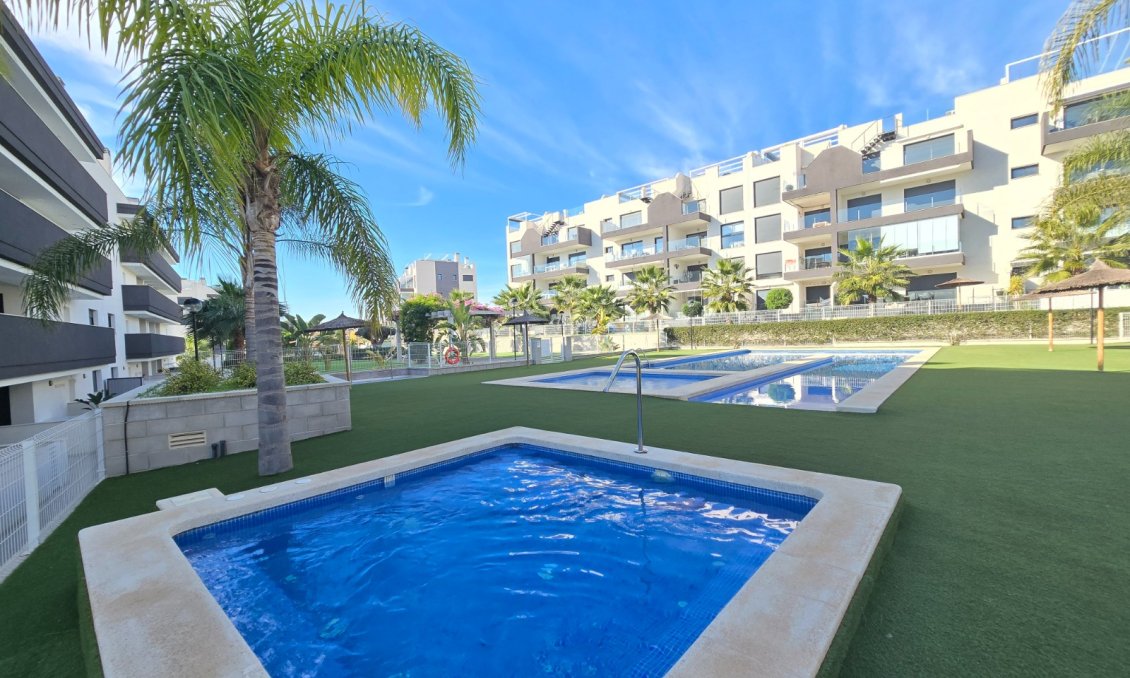 Használt Ingatlanok - Apartman -
Orihuela Costa - Costa Blanca