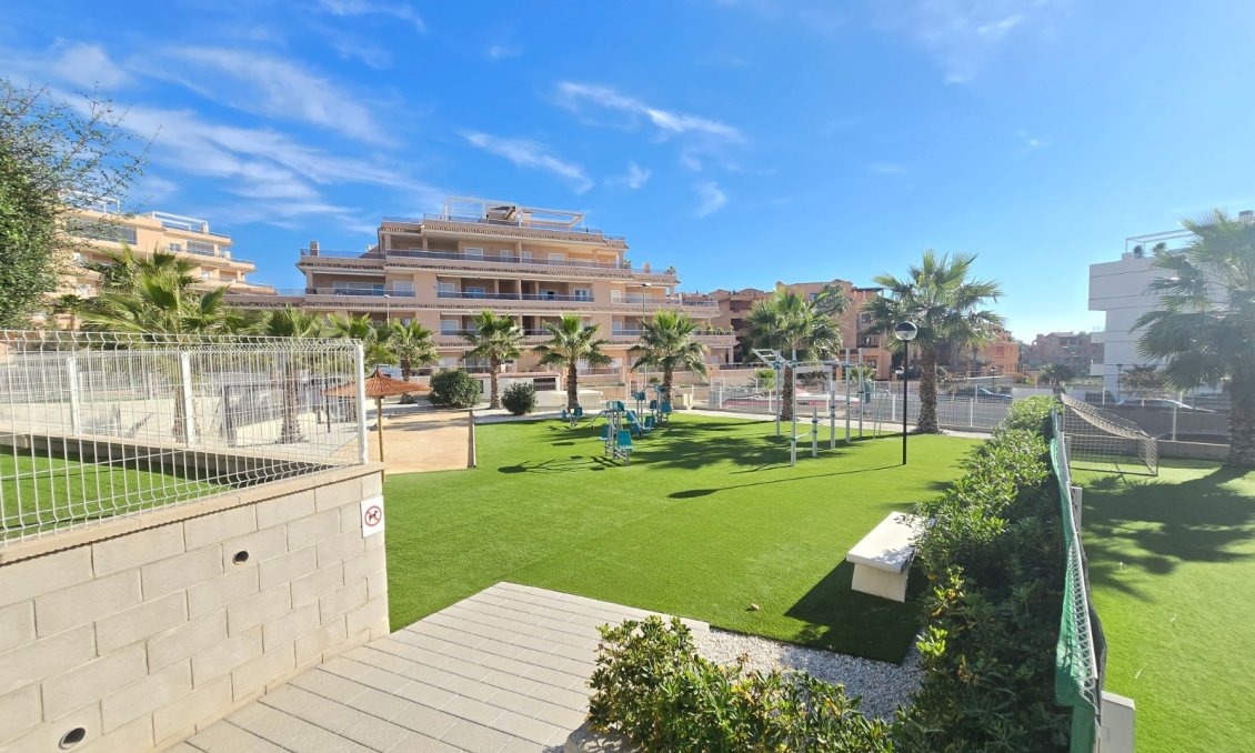 Használt Ingatlanok - Apartman -
Orihuela Costa - Costa Blanca