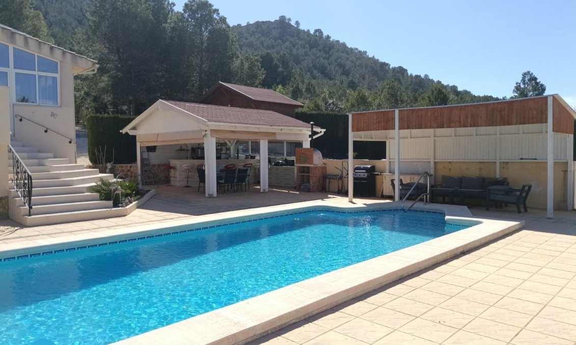 Resale - Villa -
Abanilla