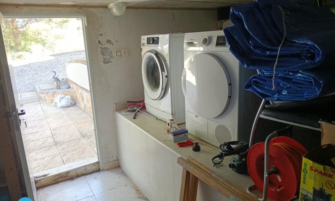 Resale - Villa -
Abanilla