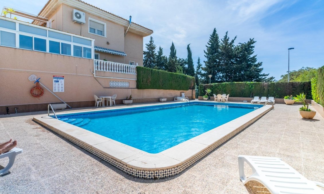 Resale - Villa -
Torrevieja - Los Balcones - Los Altos del Edén