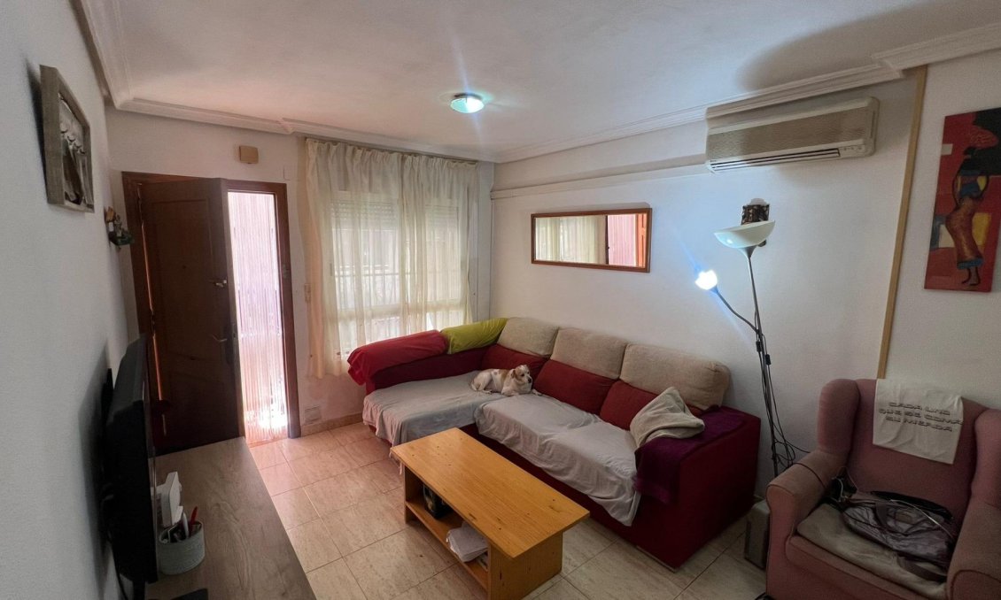 Wiederverkauf - Wohnung -
Torrevieja - PARQUE DE LAS NACIONES