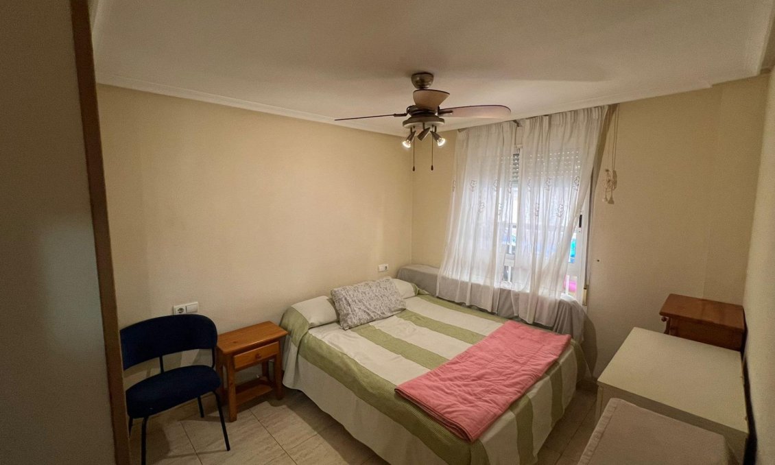 Wiederverkauf - Wohnung -
Torrevieja - PARQUE DE LAS NACIONES