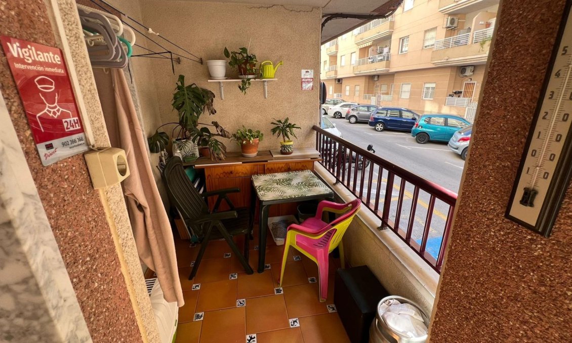 Wiederverkauf - Wohnung -
Torrevieja - PARQUE DE LAS NACIONES