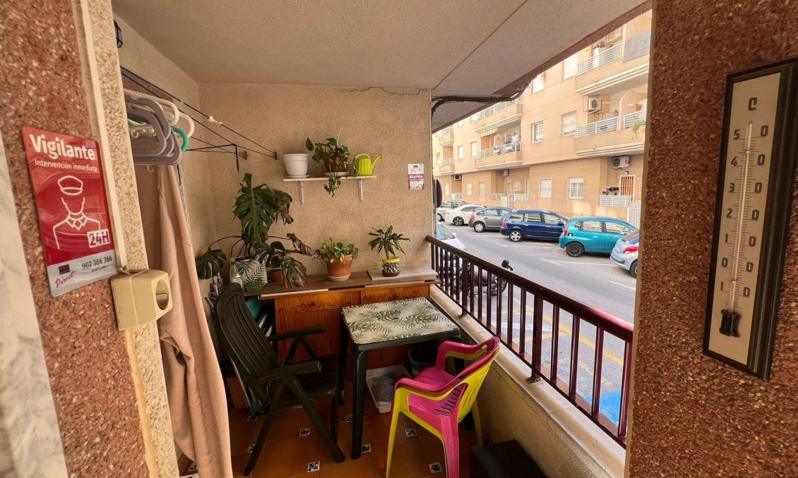 Wiederverkauf - Wohnung -
Torrevieja - PARQUE DE LAS NACIONES