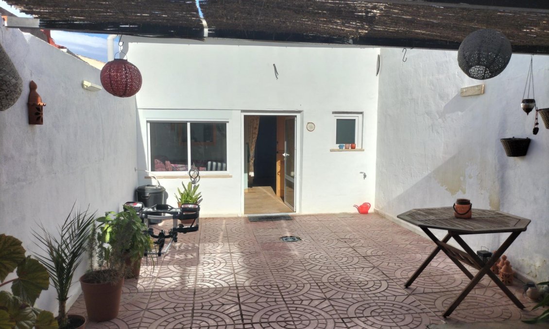 Revente - Town House -
Formentera del Segura - Centro