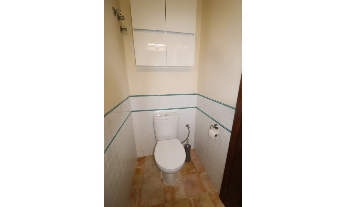 Wiederverkauf - Villa -
Fortuna - Inland