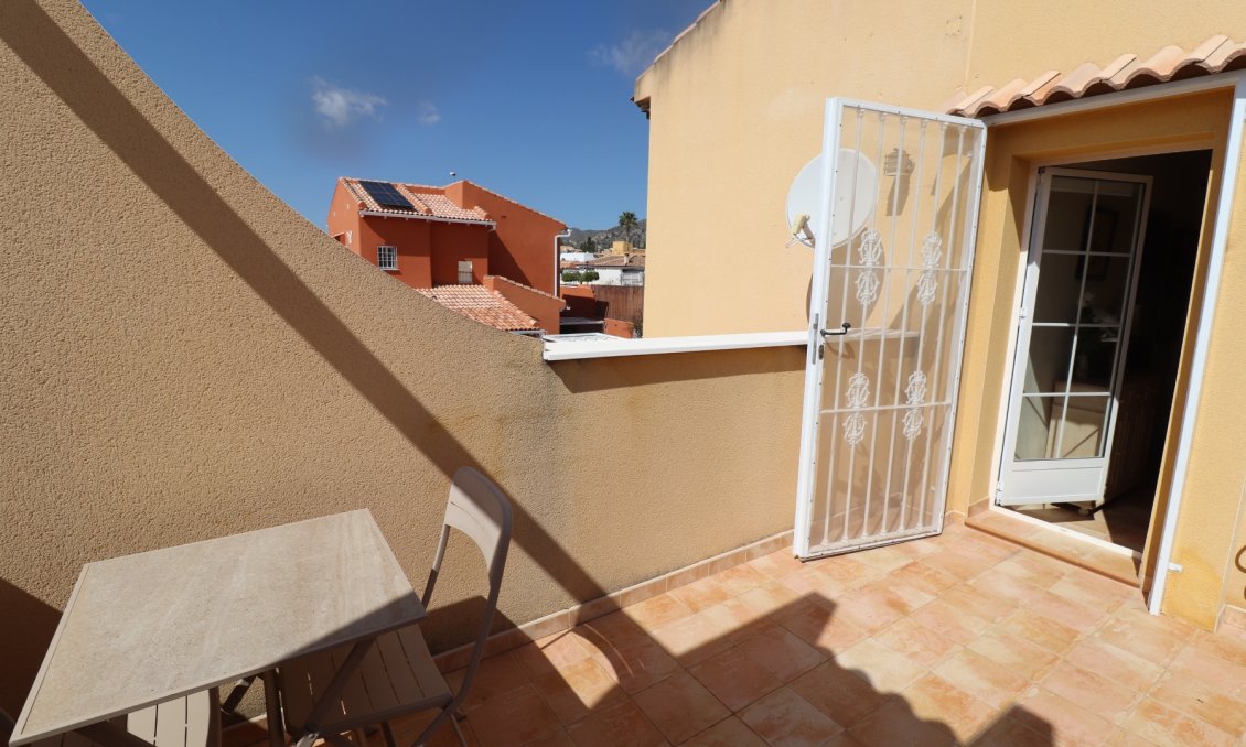 Wiederverkauf - Villa -
Fortuna - Inland