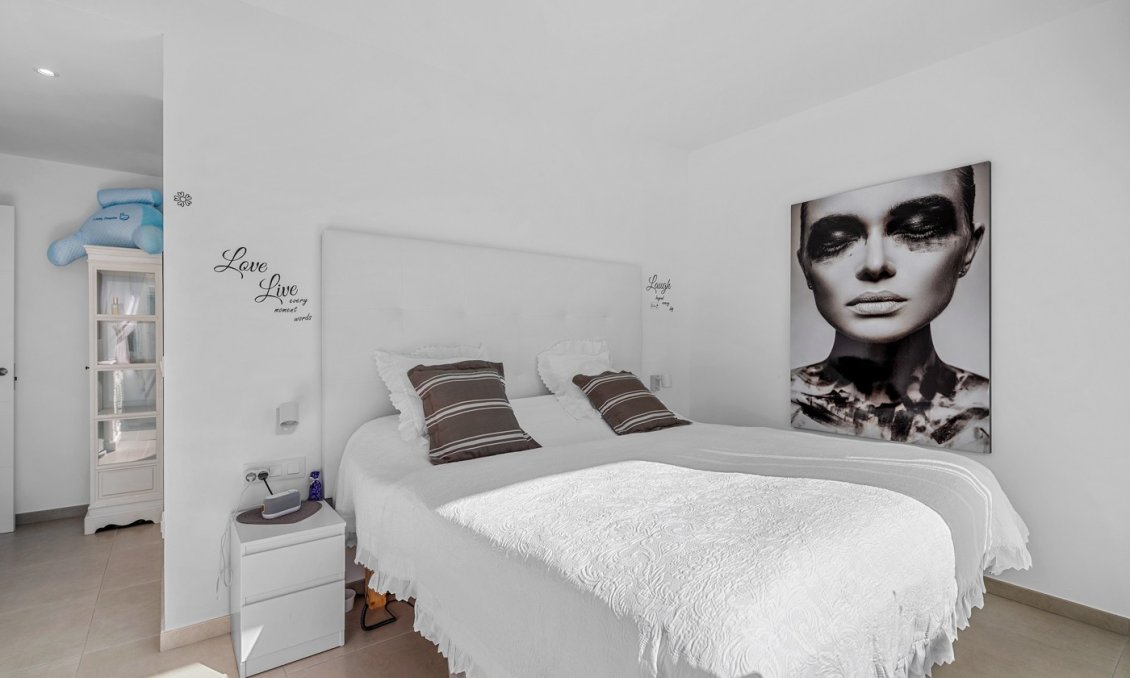 Wiederverkauf - Villa -
Calasparra - Inland